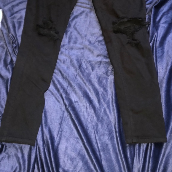 Black American eagle jeans || next level stretch - Picture 2 of 4